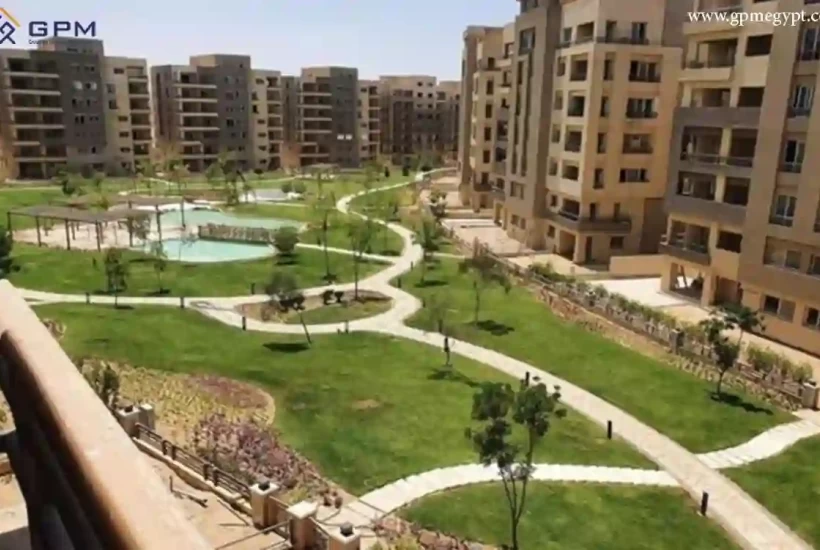 شقة دور ثالث للبيع في كمبوند ذا سكوير التجمع الخامس